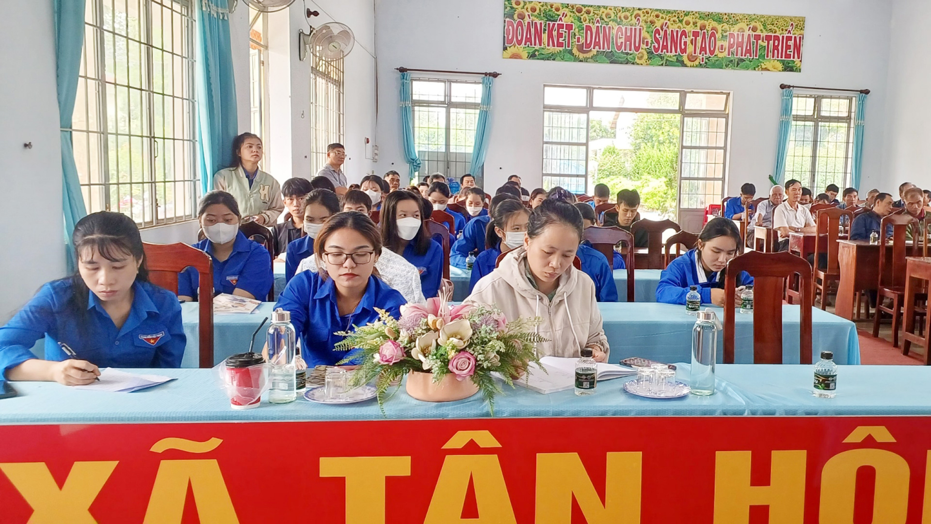 Đức Trọng: Bồi dưỡng kỹ năng số cho gần 1.000 thành viên của tổ công nghệ số cộng đồng
