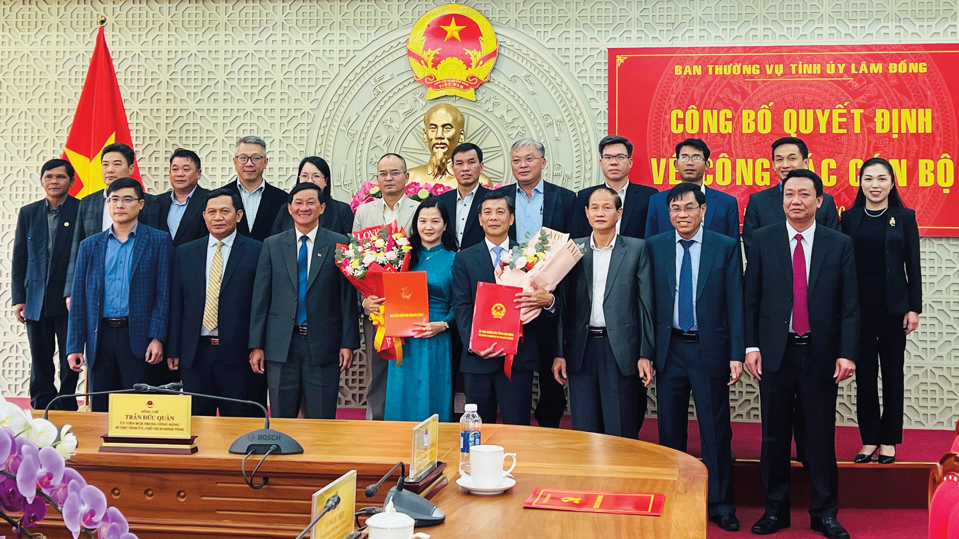 Xây dựng đội ngũ cán bộ, công chức tinh thông, chuyên nghiệp