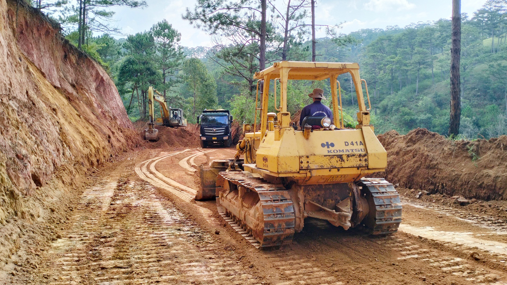 Lạc Dương: Tháo gỡ khó khăn, đẩy nhanh tiến độ giải ngân vốn đầu tư công