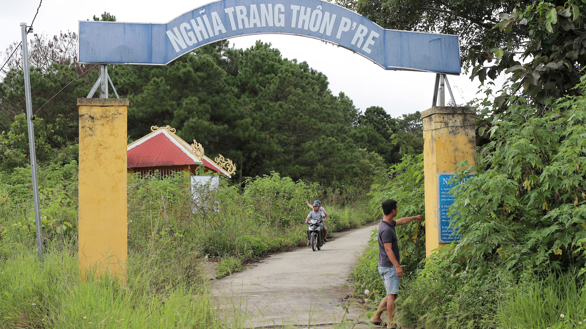 Mập mờ thu, chi tiền bán mộ gió ở Nghĩa trang Pré