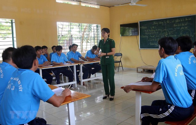 CHỈ ĐẠO, QUYẾT ĐỊNH CỦA CHÍNH PHỦ - THỦ TƯỚNG CHÍNH PHỦ: Hướng dẫn công tác cai nghiện ma tuý tự nguyện tại gia đình, cộng đồng trước ngày 30/10/2023