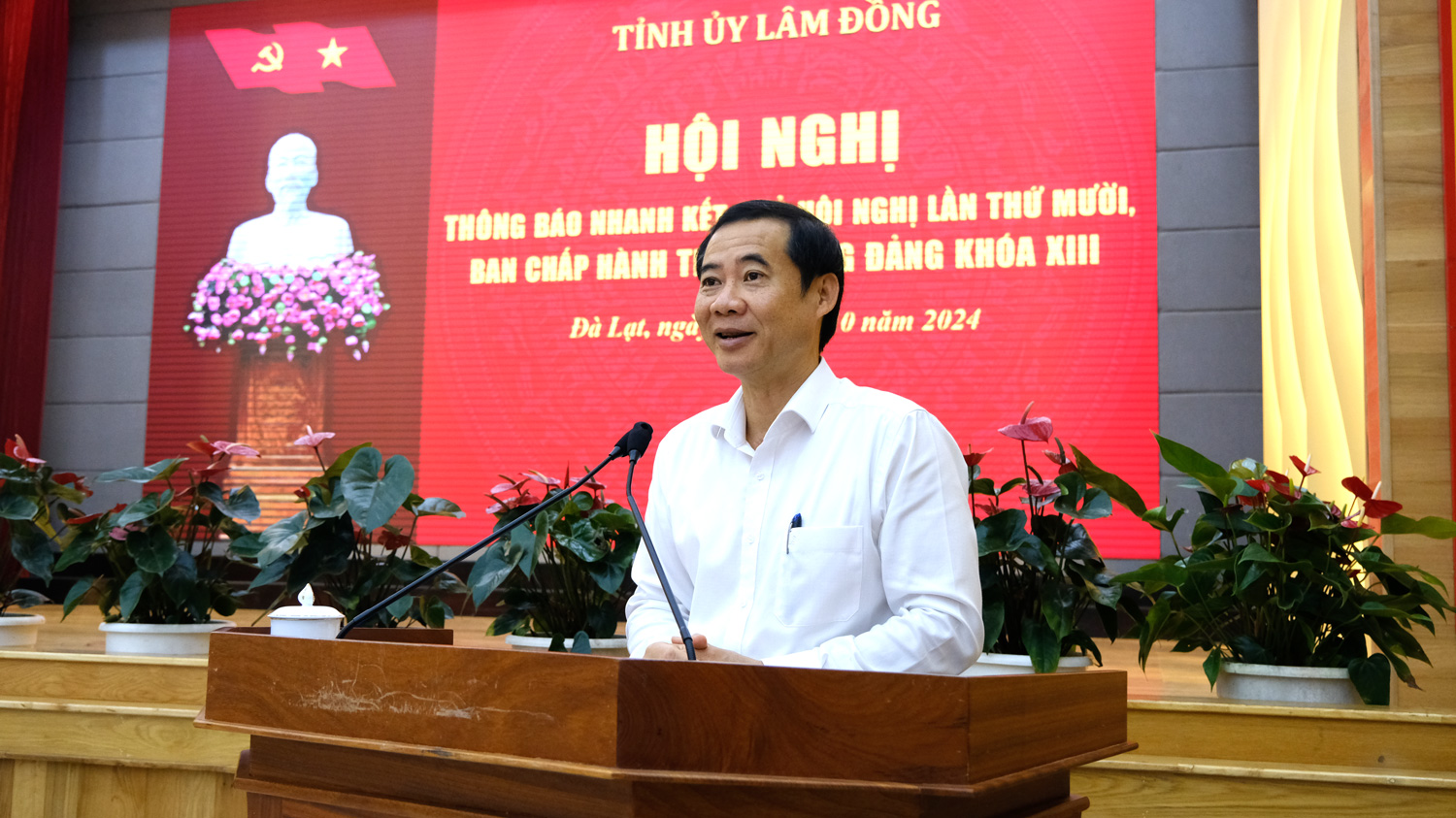 Thông báo nhanh kết quả Hội nghị lần thứ 10, Ban Chấp hành Trung ương Đảng khoá XIII