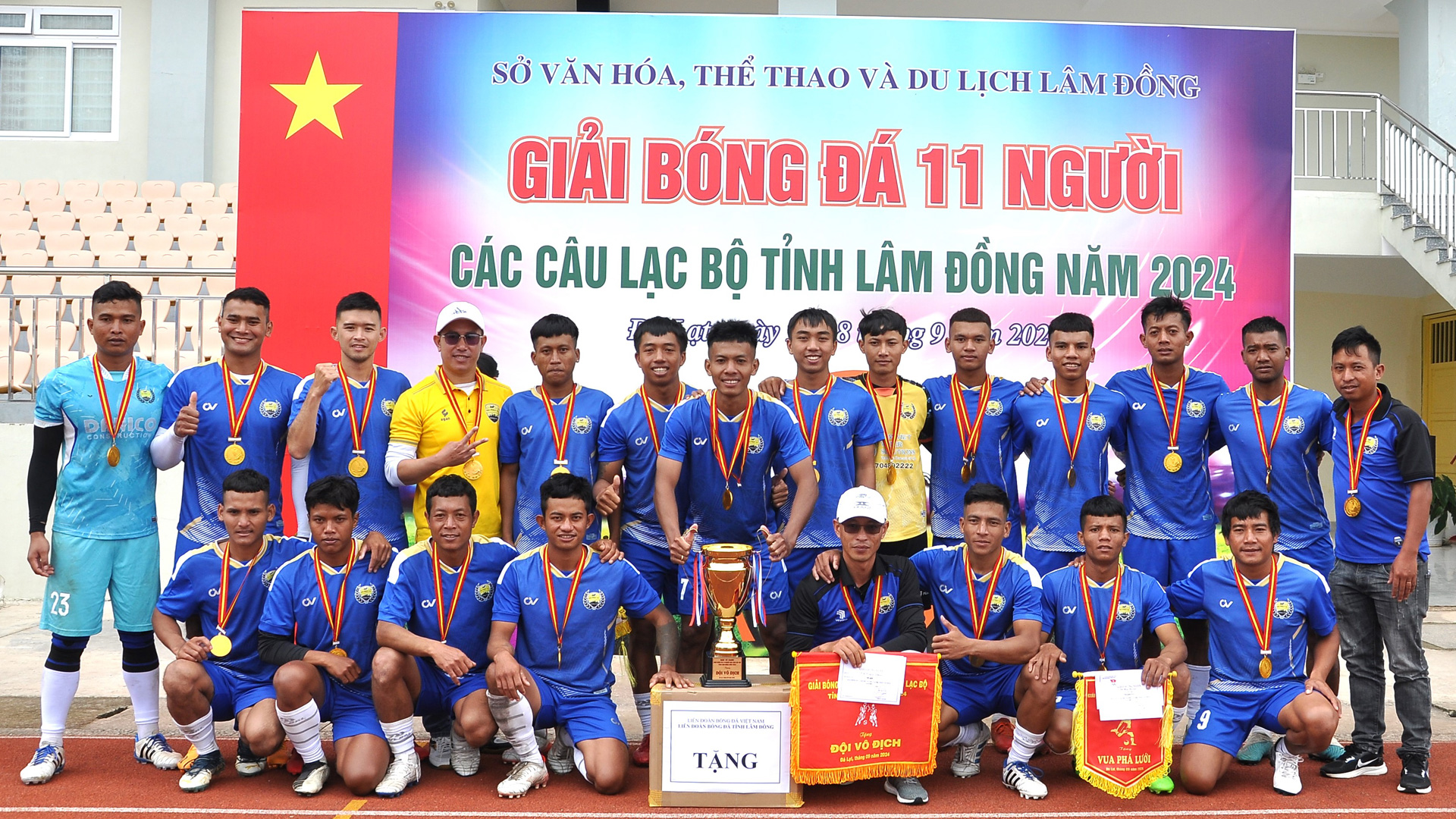 Có một đội bóng nông dân ở N’Thôl Hạ