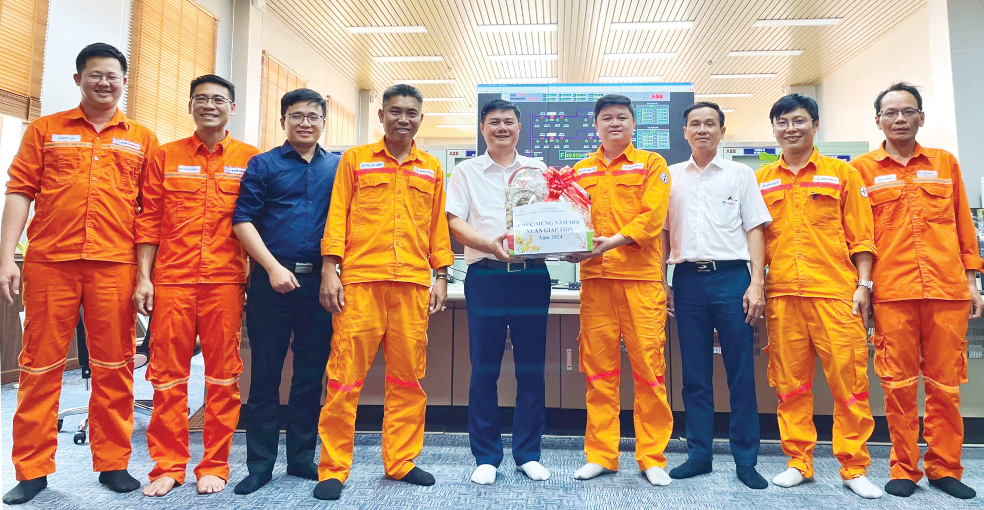 BÀI DỰ THI GIẢI BÁO CHÍ VỀ PHONG TRÀO CÔNG NHÂN VÀ HOẠT ĐỘNG CÔNG ĐOÀN LẦN THỨ II, NĂM 2023-2024: Công ty Thủy điện Ðồng Nai: Lá cờ đầu trong sản xuất, kinh doanh và hoạt động Công đoàn
