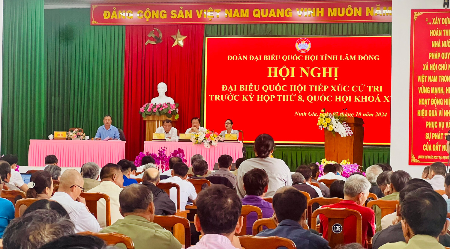 ĐBQH Phan Đình Trạc - Trưởng Ban Nội chính Trung ương tiếp xúc cử tri huyện Đức Trọng
