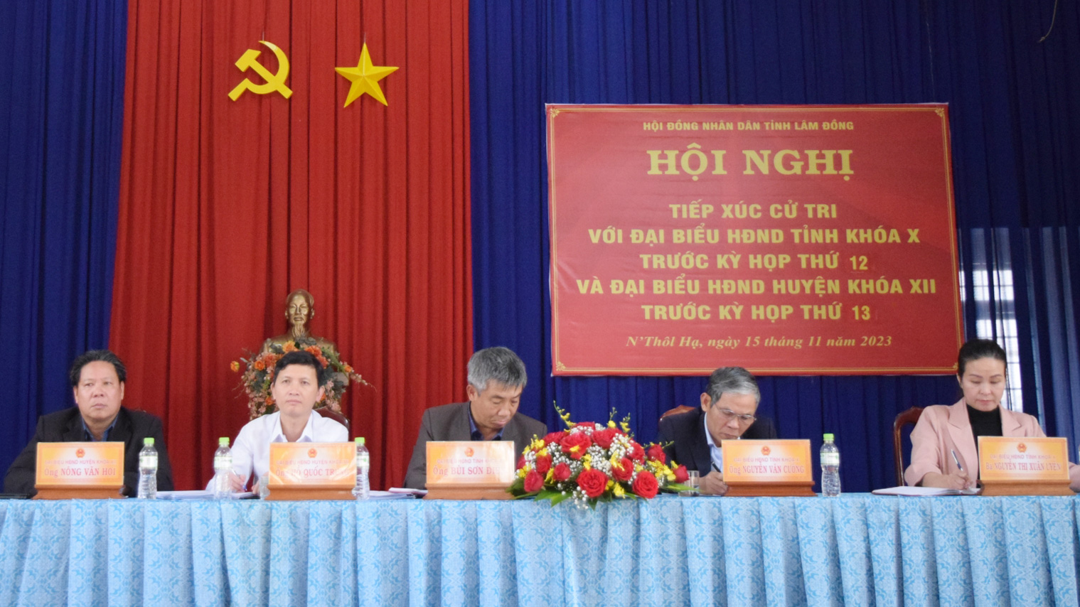 Đại biểu HĐND tỉnh tiếp xúc cử tri xã N’thol Hạ