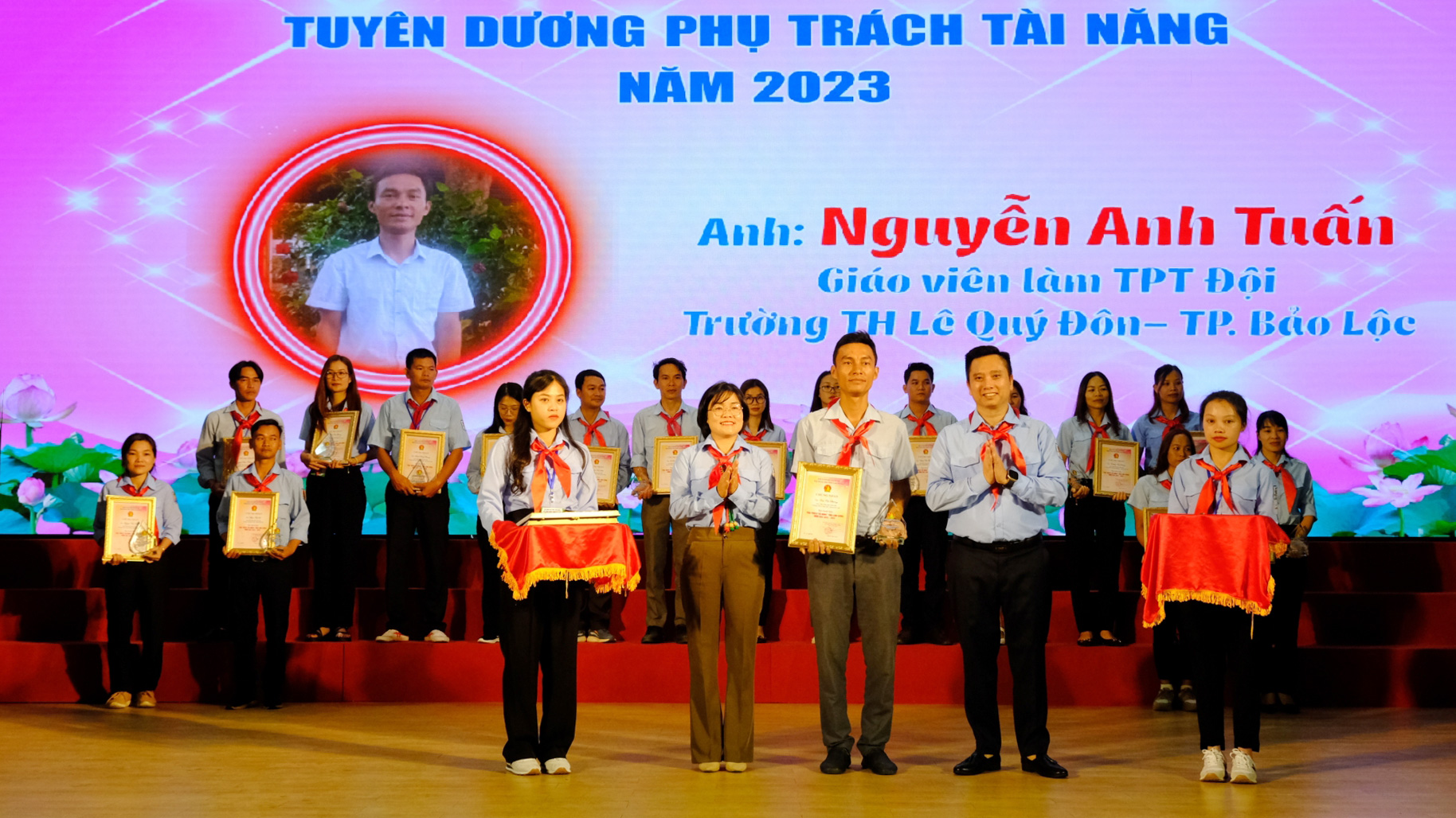 Tuyên dương 24 Phụ trách tài năng