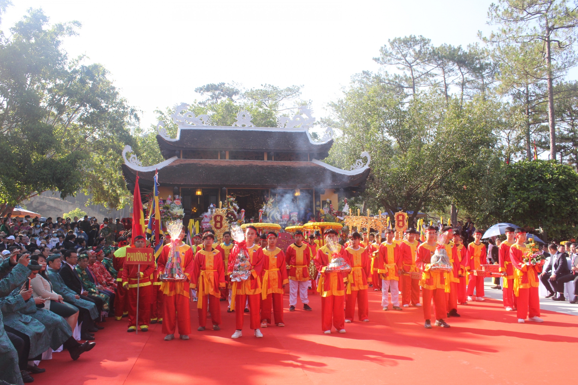 Khảo sát địa điểm xây dựng tượng đài Quốc Tổ Hùng Vương tại Khu du lịch thác Prenn