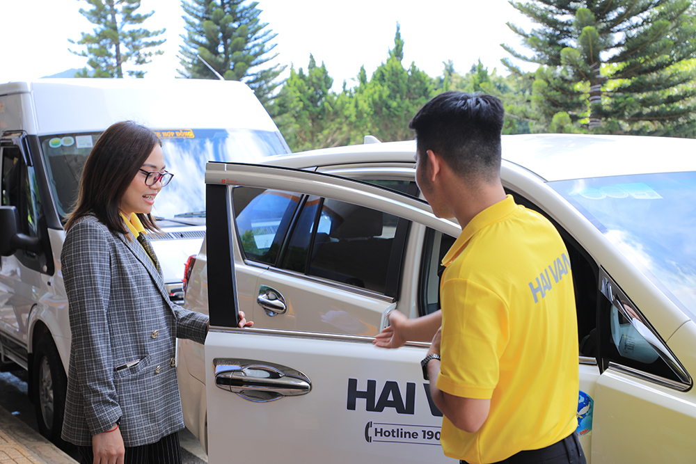 Yêu cầu các hãng taxi công khai giá cước và thực hiện nghiêm mức giá cước đã đăng ký