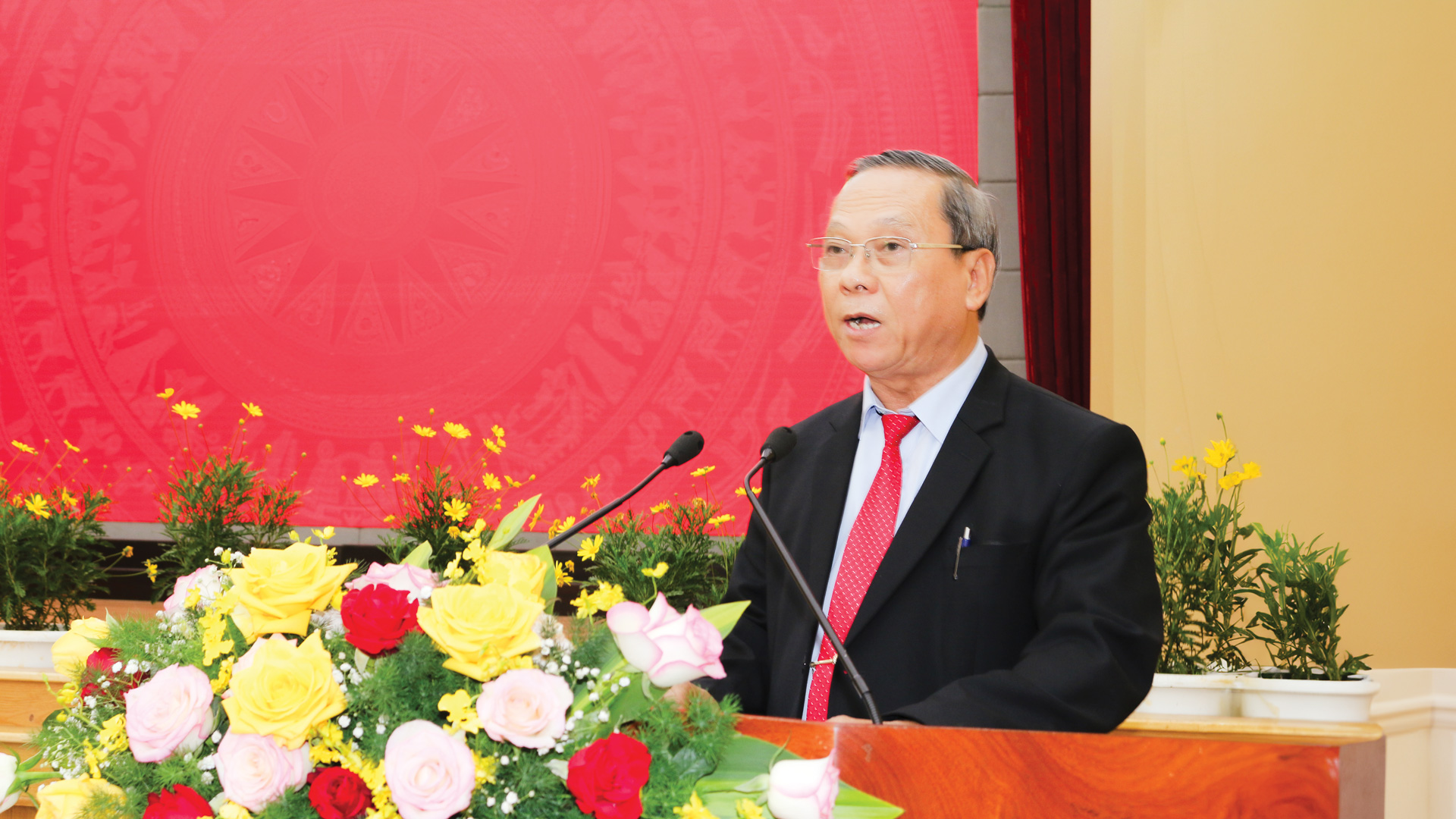 Học không bao giờ cùng