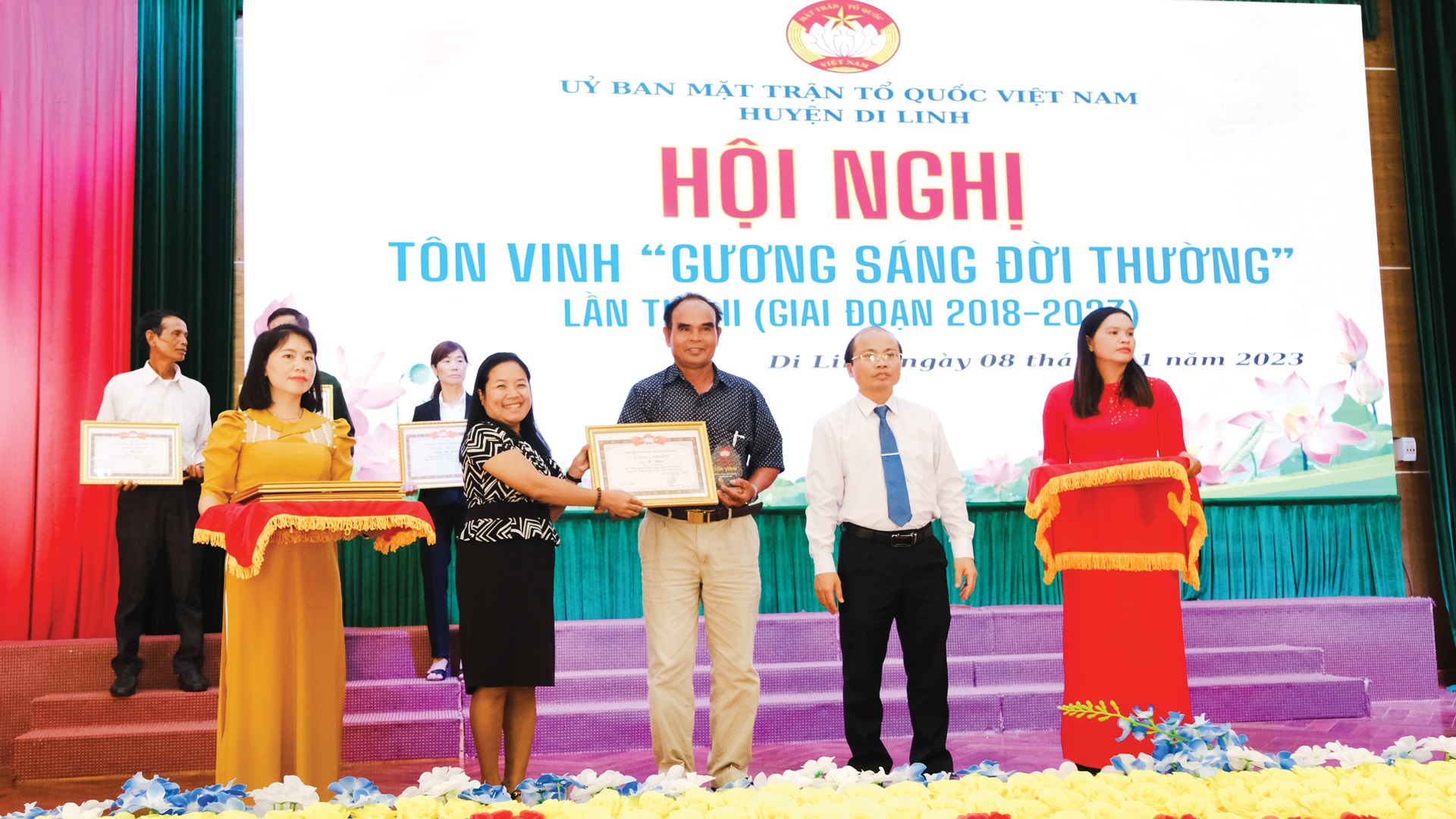 Để có thêm nhiều “gương sáng” giữa đời thường