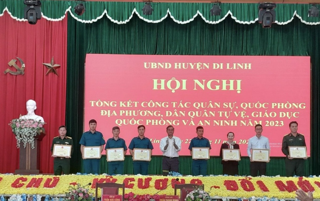 Di Linh: Hoàn thành tốt công tác quân sự, quốc phòng địa phương năm 2023