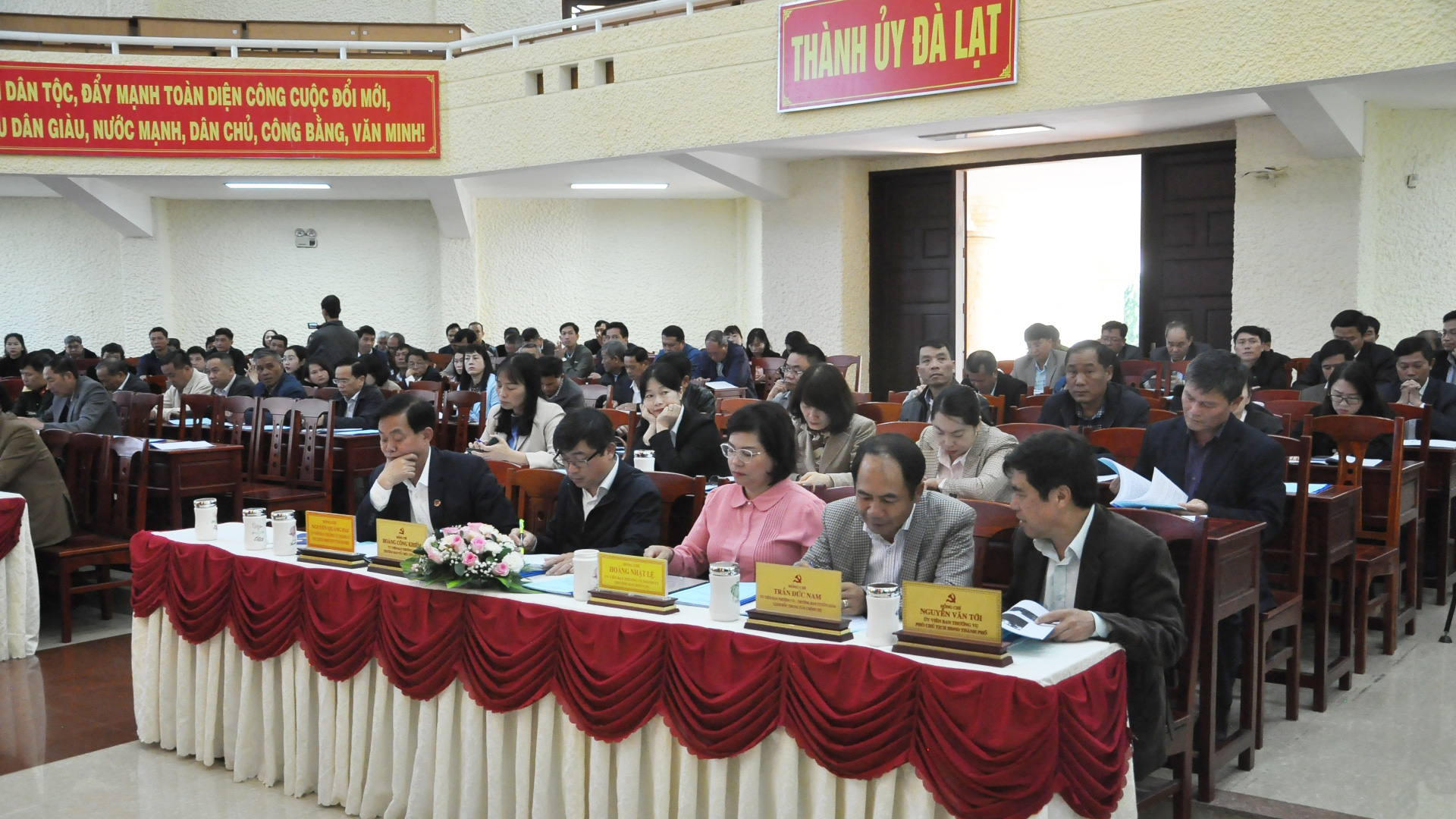 Đà Lạt sơ kết 2 năm thực hiện các nghị quyết về quản lý bảo vệ rừng, phát triển du lịch chất lượng cao và nông nghiệp công nghệ cao
