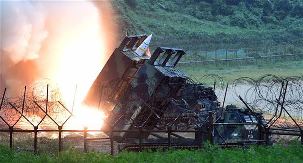 Sau ATACMS, Ukraine lần đầu dùng tên lửa Storm Shadow tấn công lãnh thổ Nga