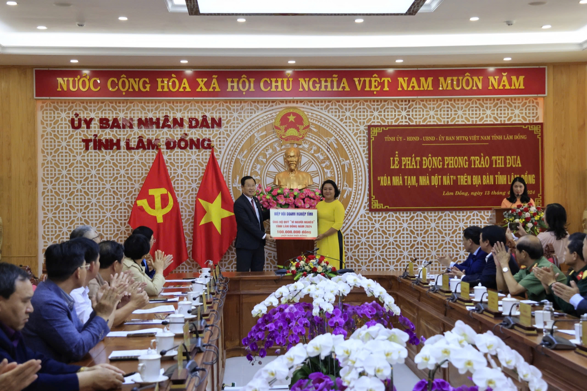 Thường trực Tỉnh ủy yêu cầu tăng cường lãnh đạo triển khai xóa nhà tạm, nhà dột nát