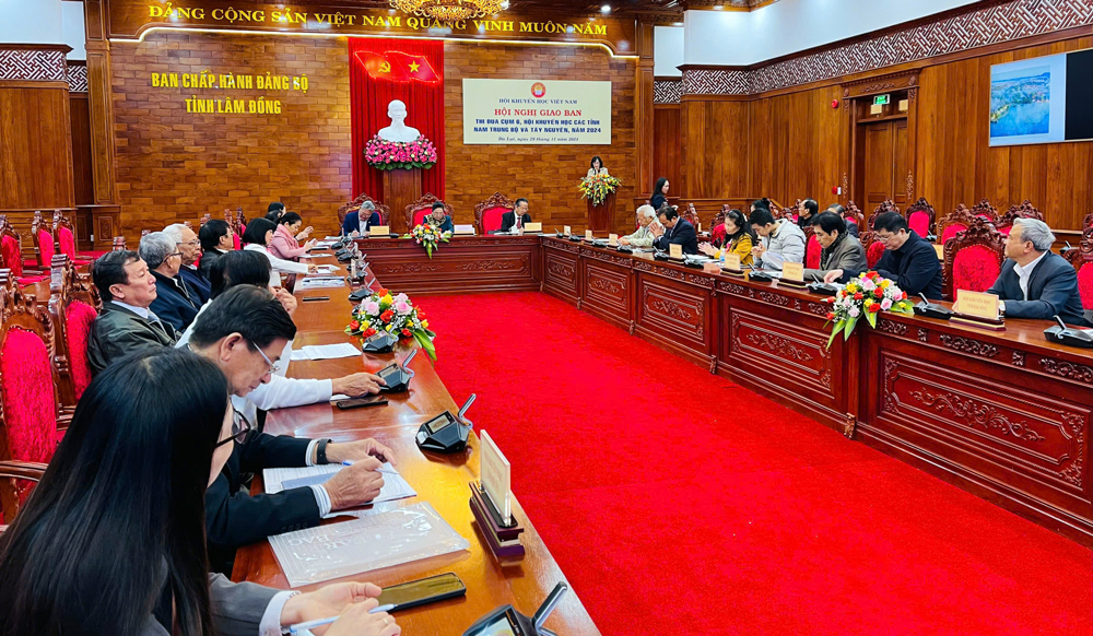 Đánh giá công tác khuyến học, khuyến tài khu vực Nam Trung bộ và Tây Nguyên