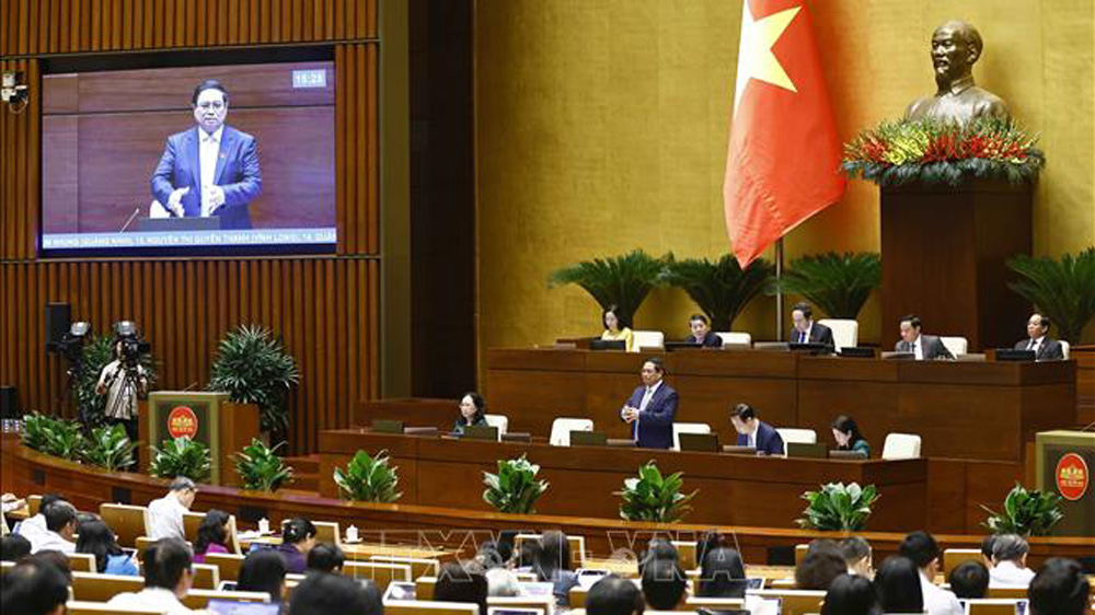 Quốc hội biểu quyết thông qua Nghị quyết về dự toán ngân sách Nhà nước năm 2025