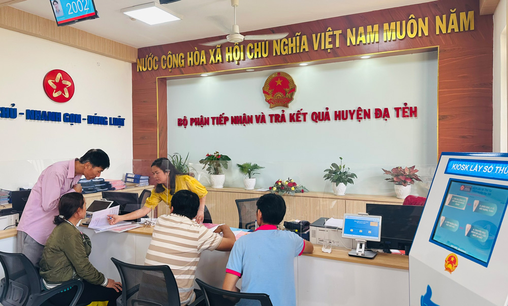 Các huyện khẩn trương thực hiện công tác sáp nhập thành huyện Đạ Huoai mới