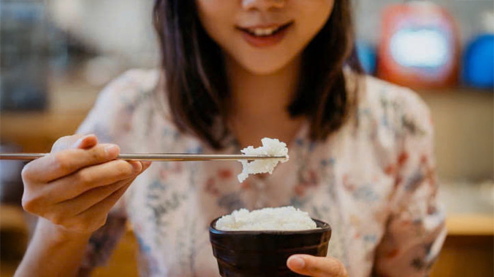 Người bệnh tiểu đường có nên ăn ít cơm?