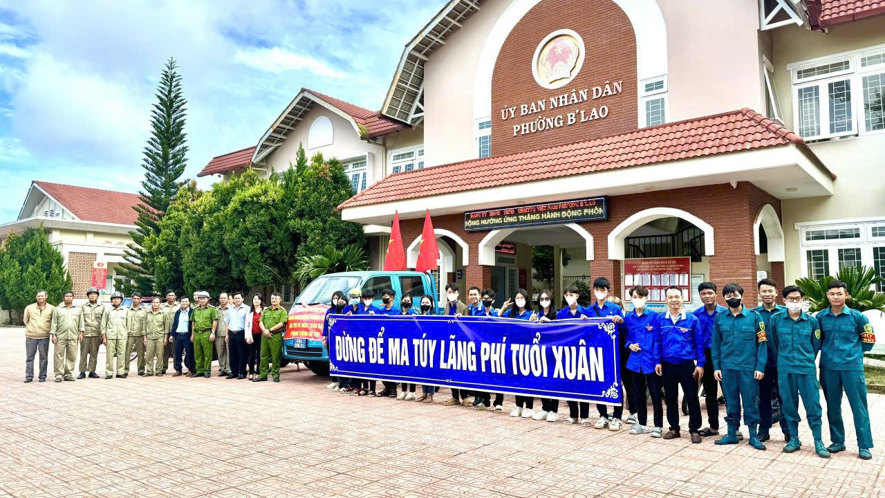 Góp phần đẩy lùi hiệu quả tệ nạn ma túy, mại dâm