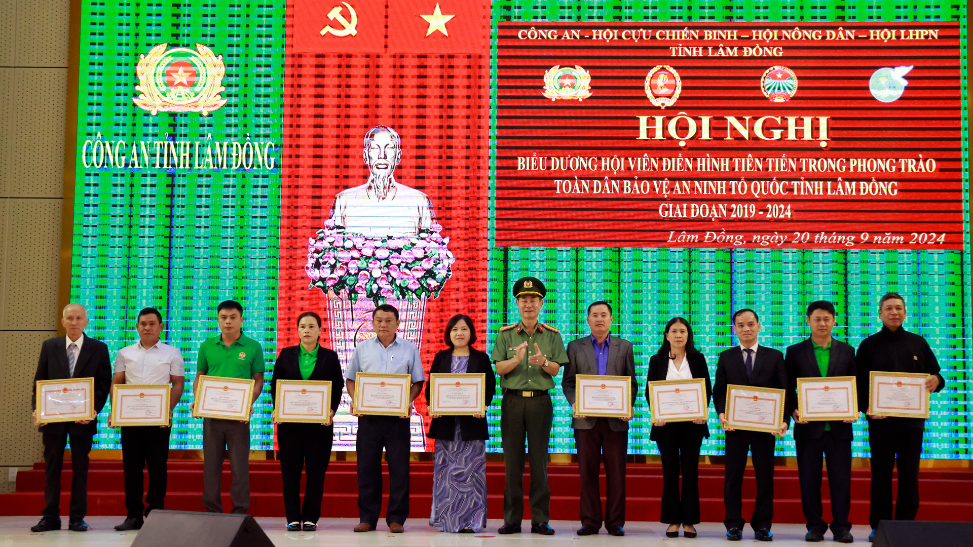 Nông dân Lâm Đồng tích cực thực hiện Phong trào Toàn dân bảo vệ an ninh Tổ quốc