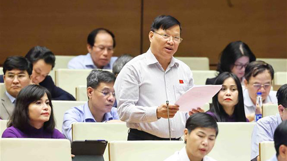 Kỳ họp thứ 8, Quốc hội khóa XV: Quốc hội thảo luận ở tổ về các dự án Luật được trình ở nghị trường
