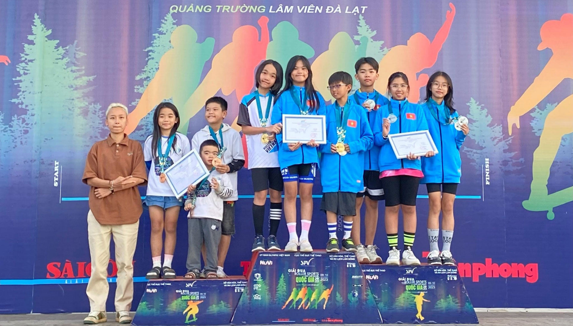 Trao 42 bộ huy chương tại giải đua Roller Sport các đội mạnh quốc gia năm 2023