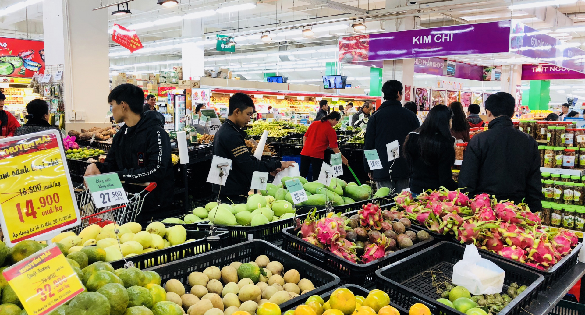 Bảo đảm cân đối cung cầu, bình ổn thị trường Tết 2024