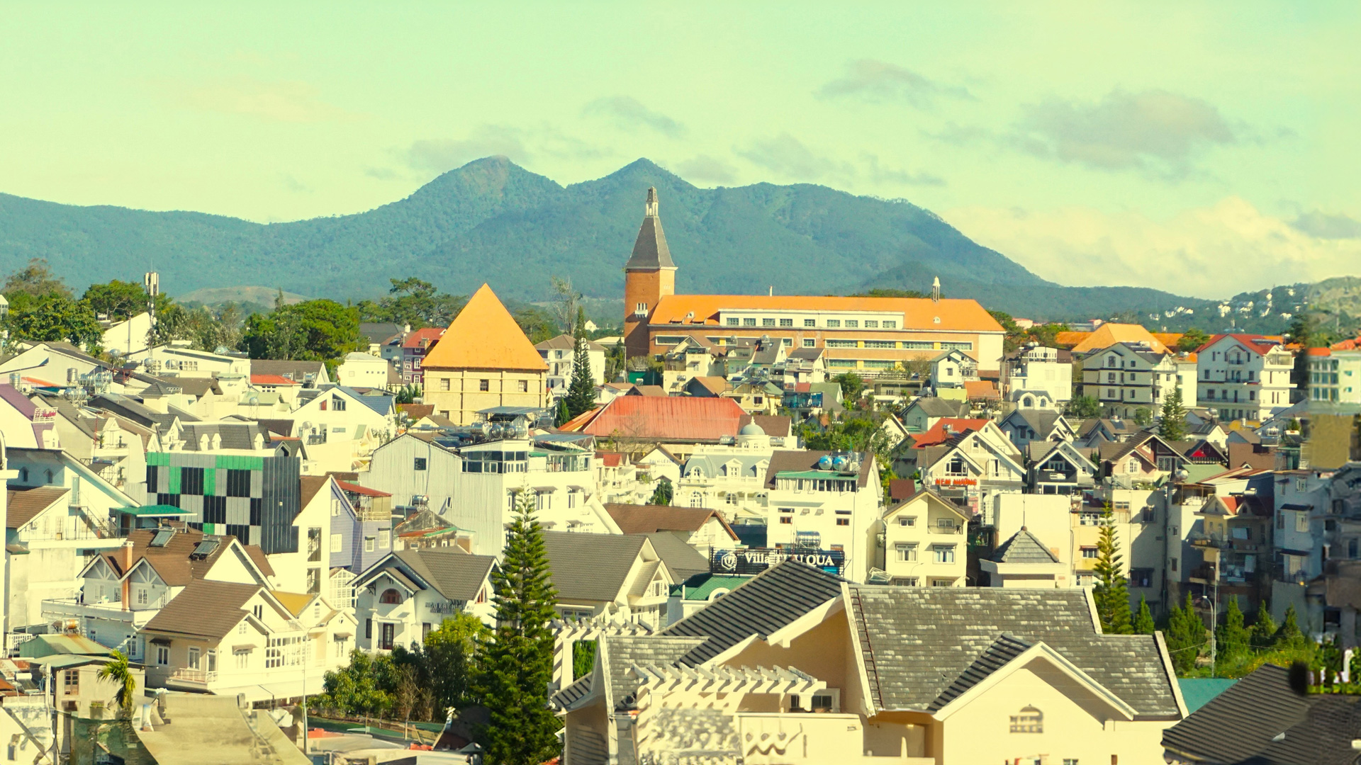 Giữ nét riêng Đà lạt