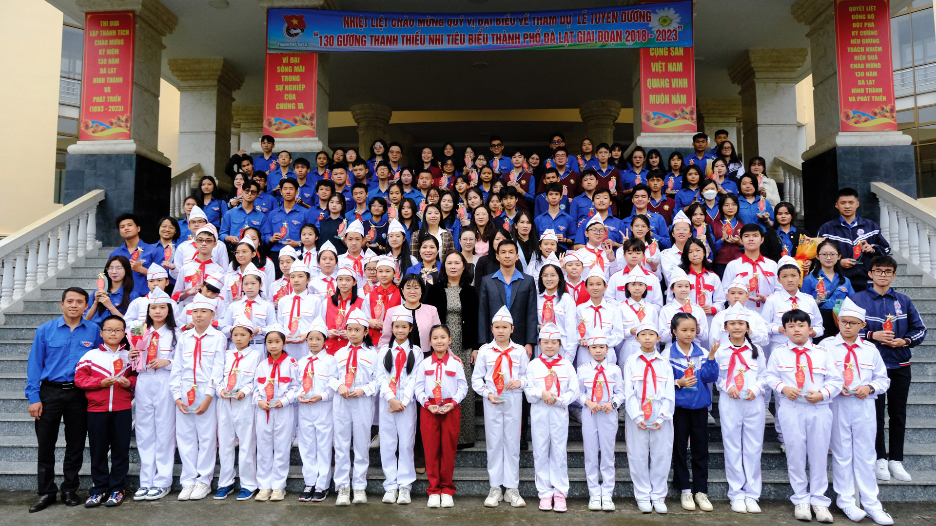 Tự hào tuổi trẻ thành phố hoa
