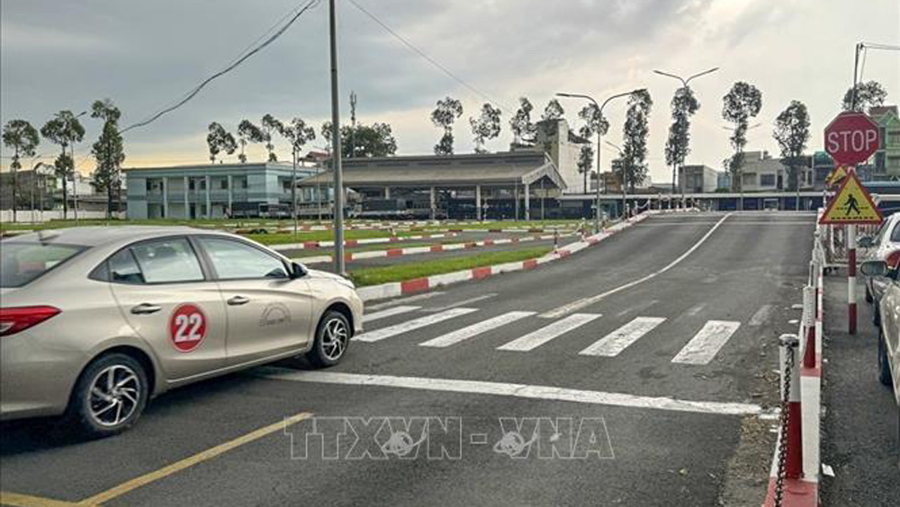 Điều kiện kinh doanh cơ sở đào tạo lái xe ô tô, áp dụng từ 1/1/2025