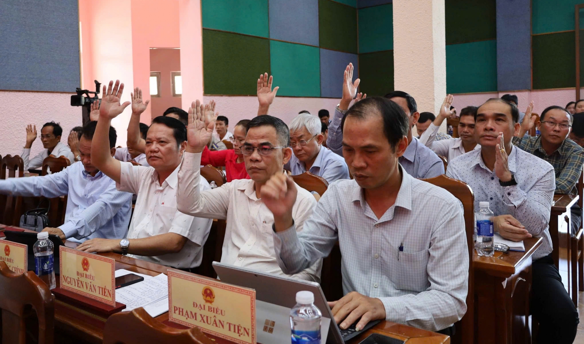 Đạ Huoai: Bế mạc kỳ họp HĐND thường lệ cuối năm 2024