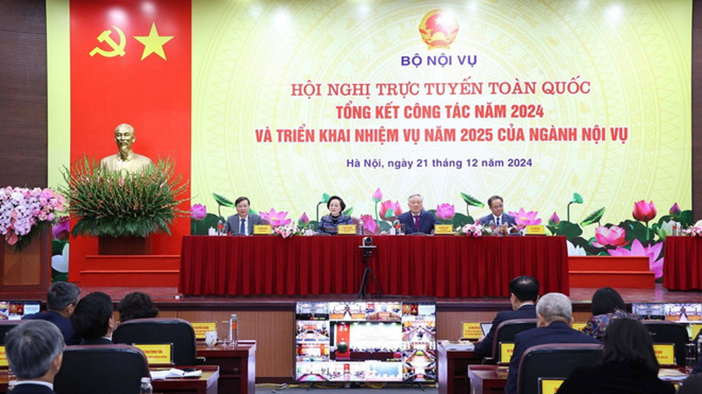 Sắp xếp tinh gọn bộ máy tránh để ''người tài xin nghỉ, người dở ở lại''