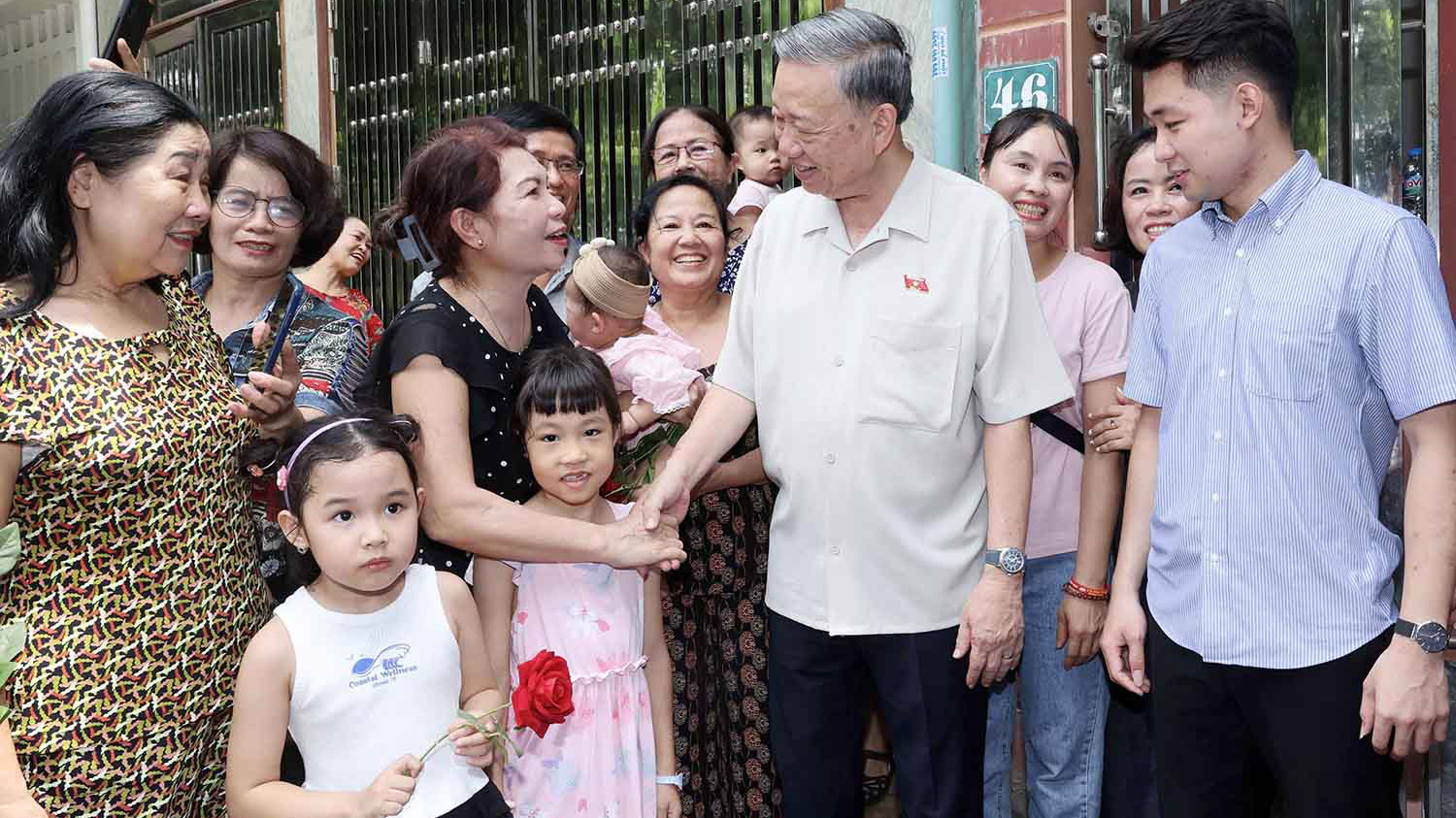 Tăng cường công tác dân vận nhằm thực hiện hiệu quả chính sách xây dựng khối đại đoàn kết toàn dân tộc trong tình hình mới