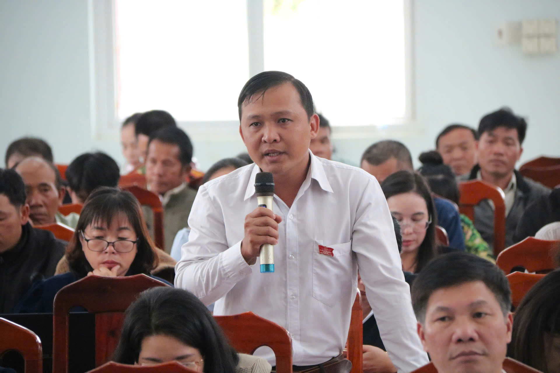 Đoàn Đại biểu Quốc hội tiếp xúc cử tri sau Kỳ họp thứ 8 tại huyện Lâm Hà