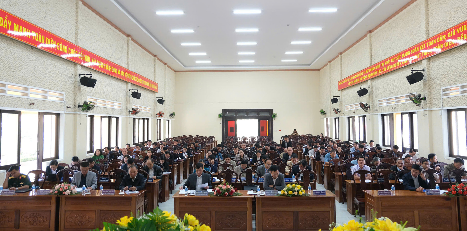 HĐND huyện Lâm Hà tổ chức Kỳ họp thường lệ cuối năm