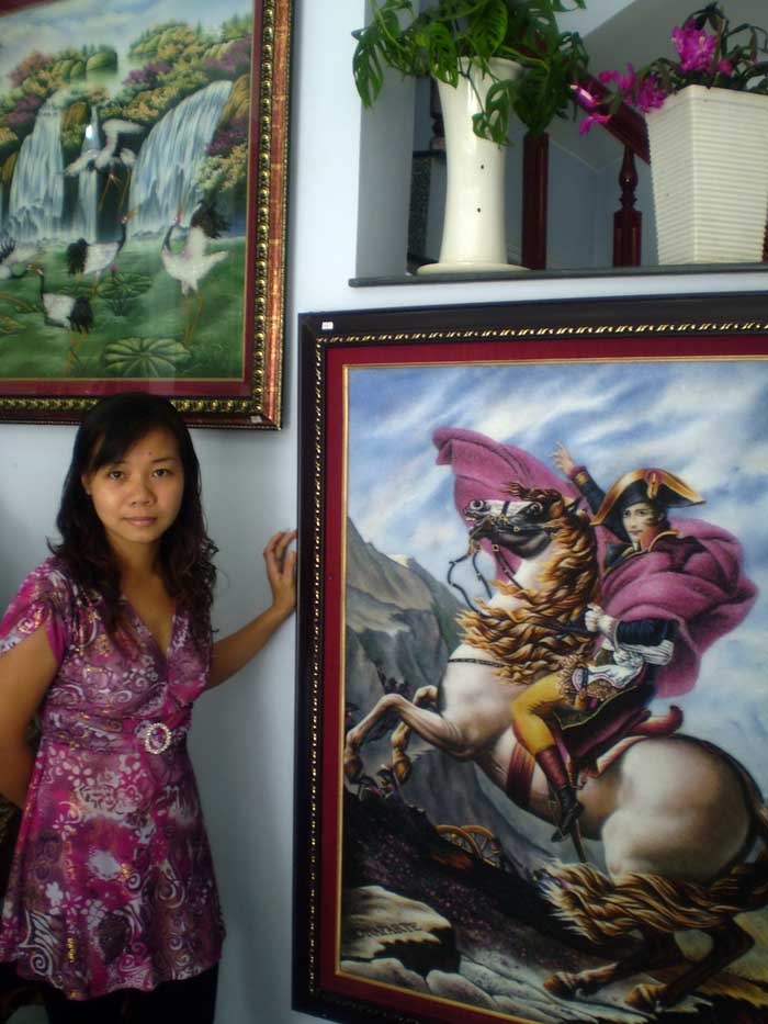 Tranh đá quý lên Đà Lạt