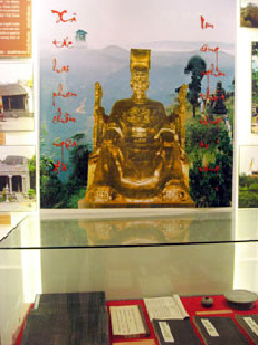 Triển lãm về Anh hùng dân tộc và danh nhân văn hóa