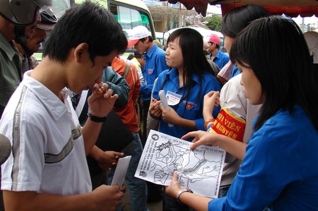Xã hội cần, thí sinh vẫn chê