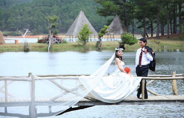 Thung lũng Vàng - điếm đến của uyên ương