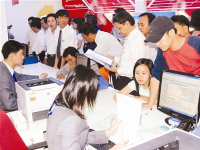MobiFone, Viettel mở dịch vụ thu cước qua internet và ATM