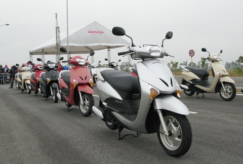 Dính lỗi, hơn 2.000 xe Honda Lead tại Việt Nam bị triệu hồi