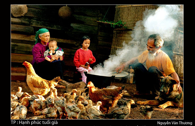 Nhà nhiếp ảnh Nguyễn Văn Thương với “Hạnh phúc tuổi già”
