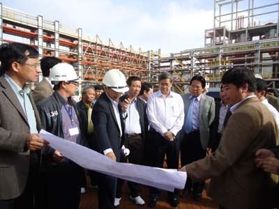 Đoàn công tác liên ngành khảo sát dự án Bauxite Tây Nguyên - Ảnh: Chinhphu.vn