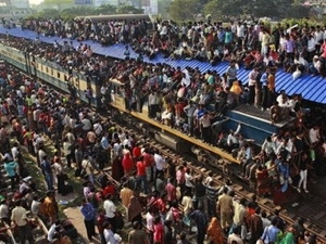 Bangladesh: Trật ray tàu hỏa, 50 người bị thương