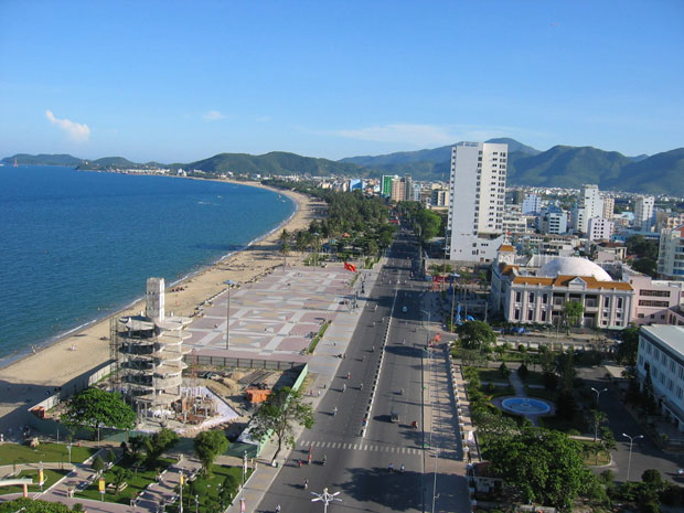 Bãi biển Nha Trang bị xếp hạng “tồi nhất”: Thêm cơ hội để nhìn lại mình