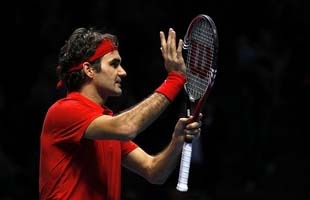 ATP Tour Final: Federer giành quyền vào bán kết