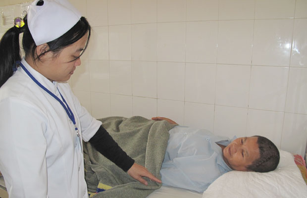 BẢO HIỂM Y TẾ - Nhiều vướng mắc khó tháo gỡ? Hãy đồng thuận vì người bệnh