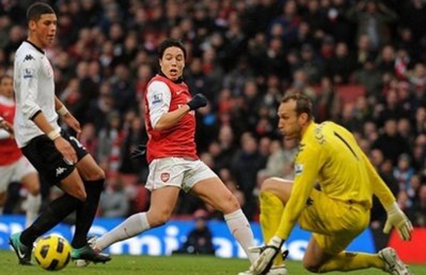 Arsenal: Lên đỉnh trong run rẩy