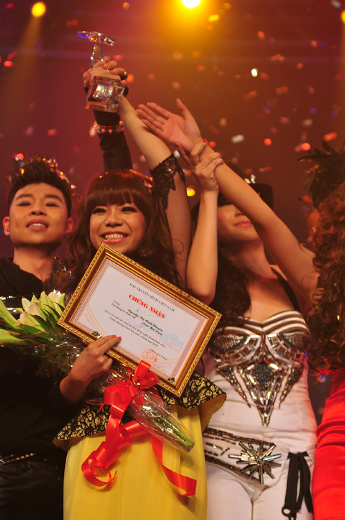 Minh Chuyên xuất sắc nhất Sao Mai Điểm Hẹn 2010